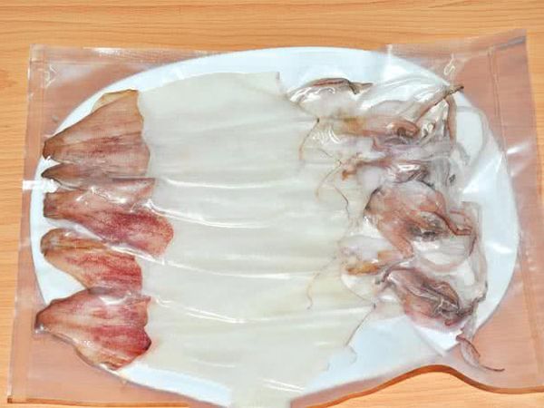 Khô mực 1 nắng lột da